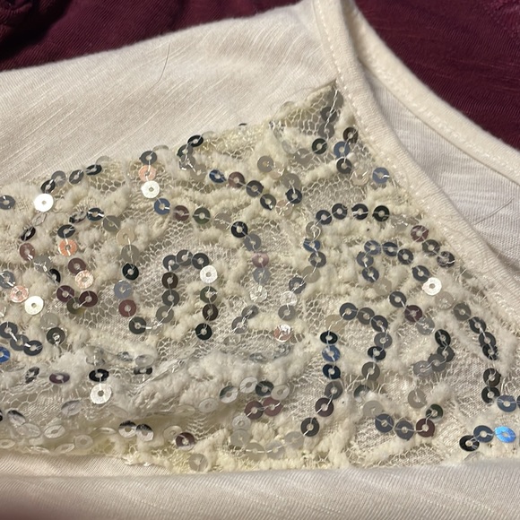 Ivory 3/4 Sleeve Sequence Lace Top - Picture 5 of 5